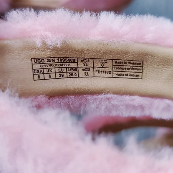 UGG Unique & Adorable Sandals Sheepskin Fur - Picture 7 of 9